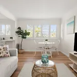 Idyllic Unit In Little Manly - Steps From The Sand