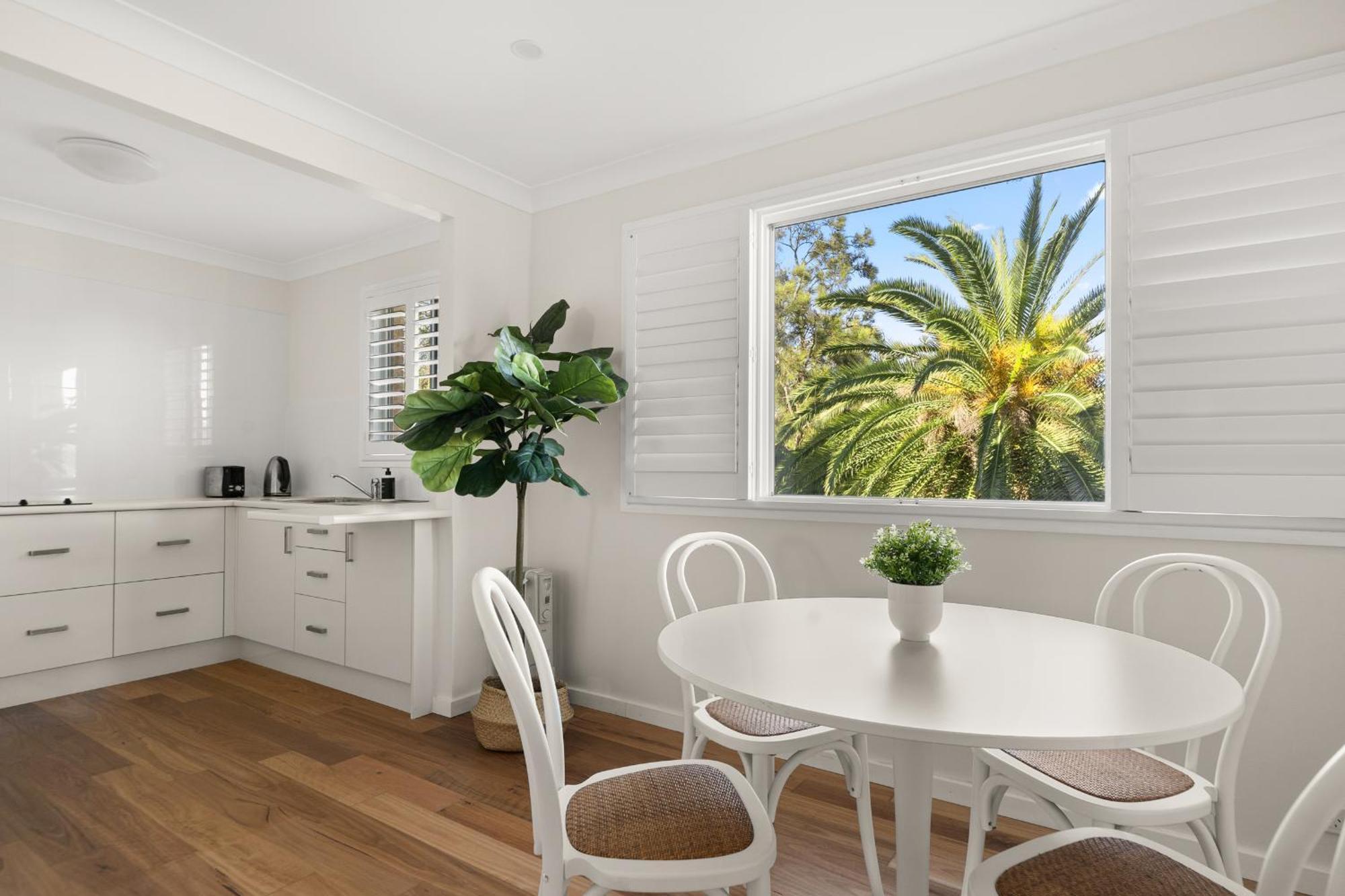 Idyllic Unit In Little Manly - Steps From The Apartment